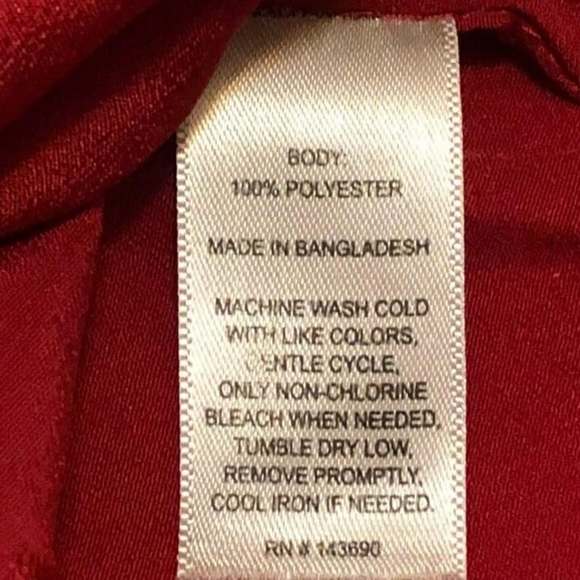 Larry Levine Short Sleeve Batwing Style Blouse - Picture 6 of 9